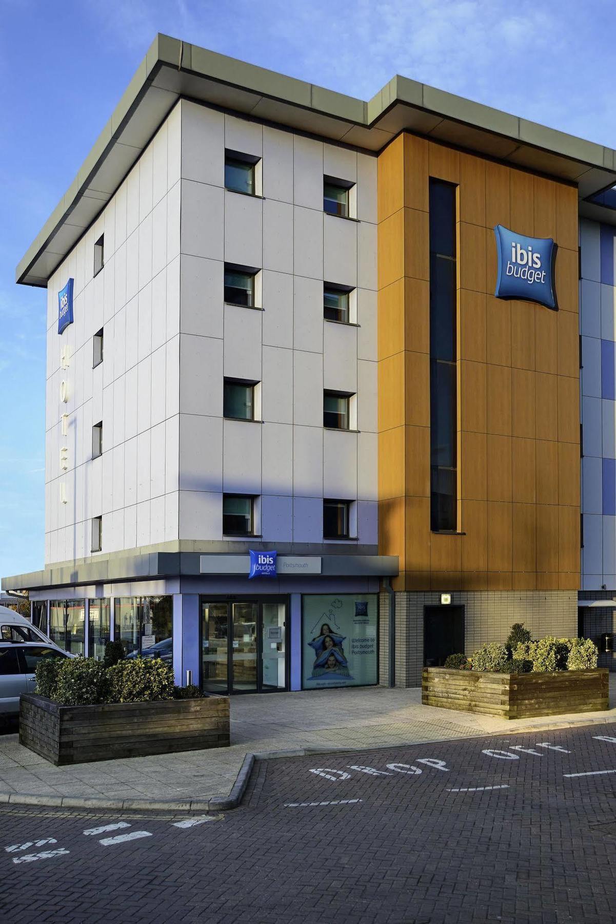 Ibis Budget Portsmouth Exterior foto