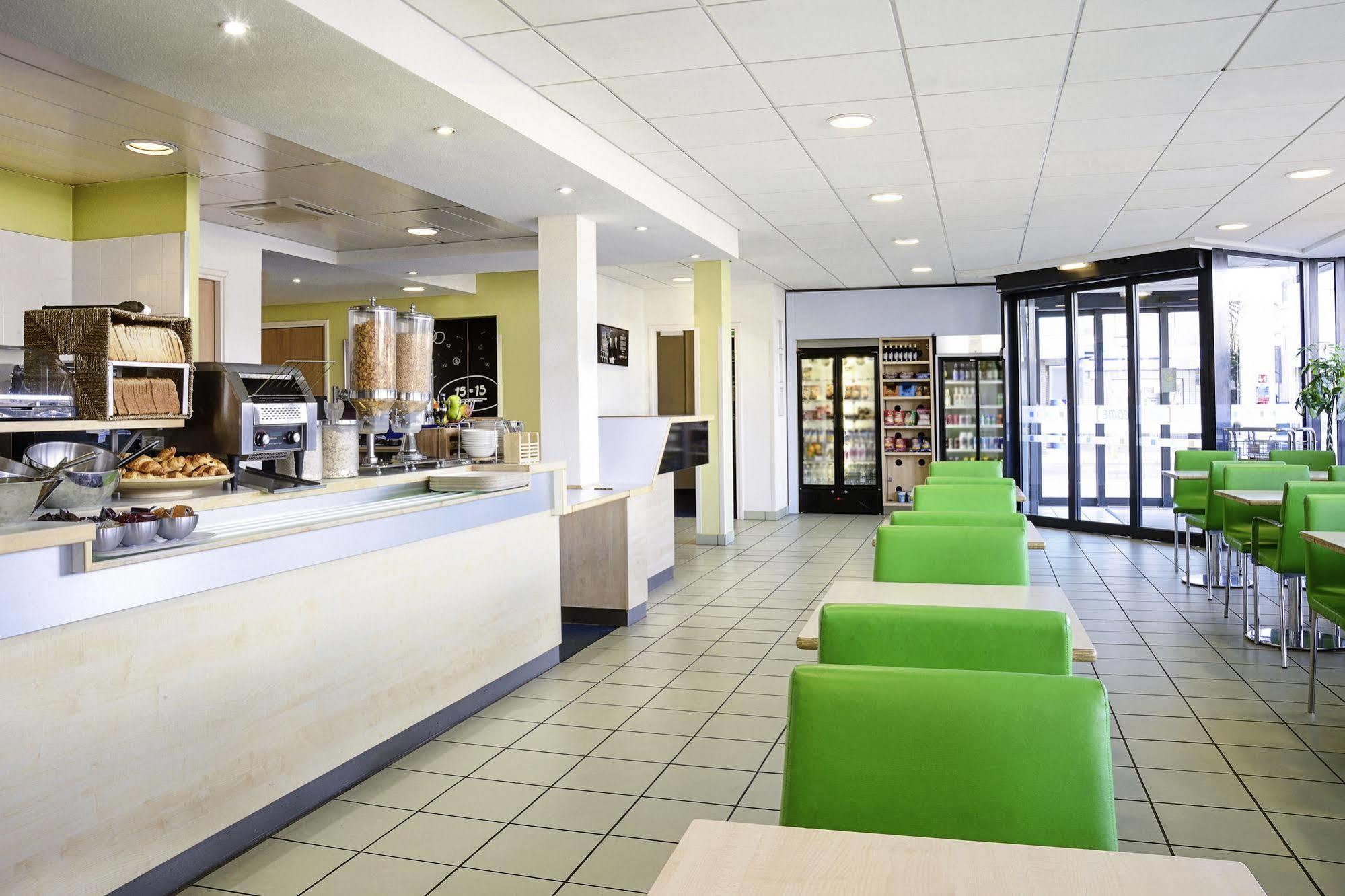 Ibis Budget Portsmouth Exterior foto